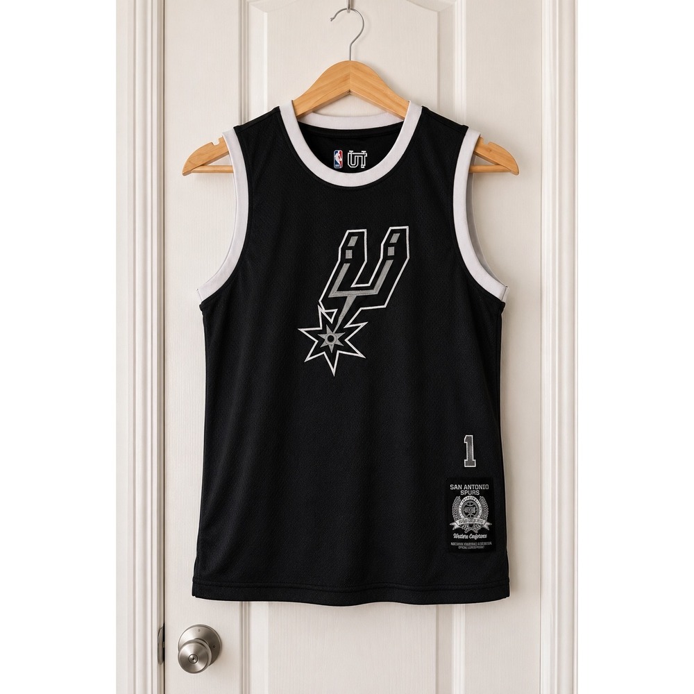 Ultra Game NBA San Antonio Spurs Wembanyama 1 Jersey Kids 10-12 Black Tank Top